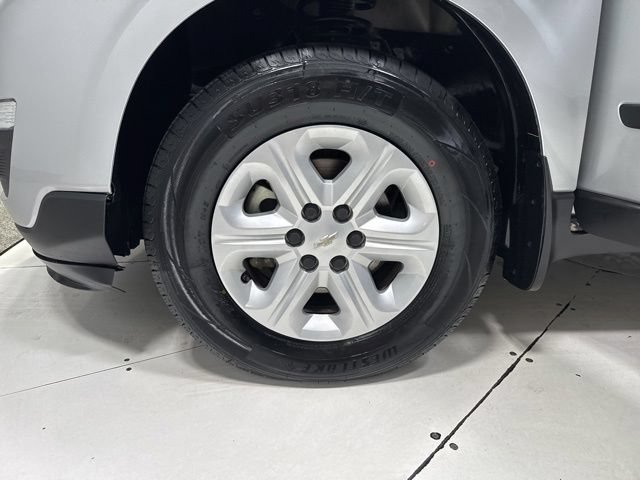 Used 2017 Chevrolet Traverse LS AWD/4WD image 4