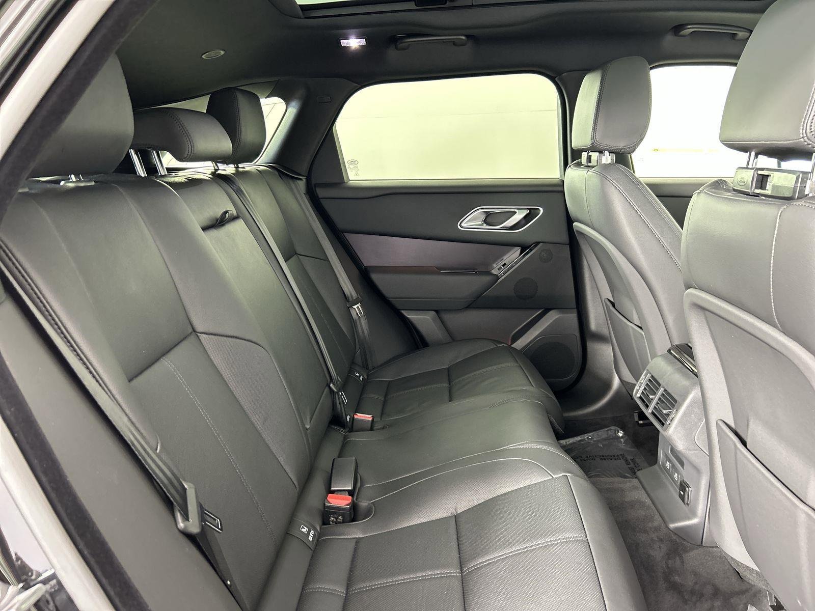 Certified 2026 Land Rover Range Rover Velar Dynamic SE image 30