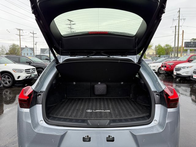 Used 2023 Lexus UX 250h F Sport w/ Accessory Package (Z2) AWD/4WD image 23