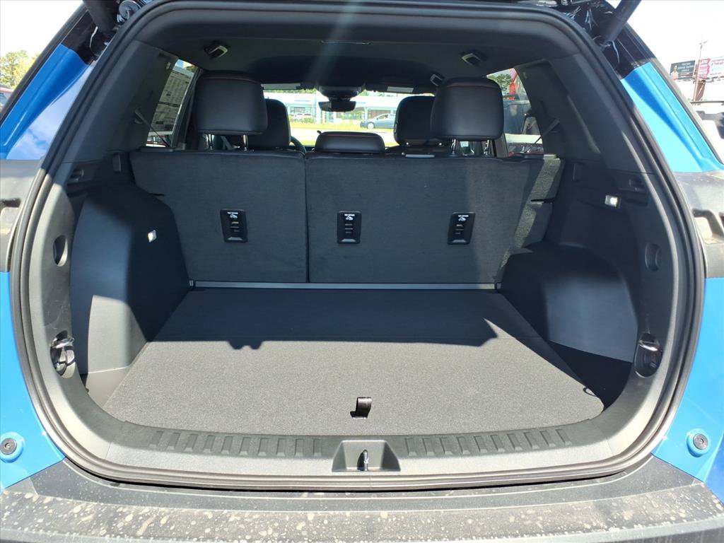 New 2027 Chevrolet Equinox RS w/ Safety and Technology Package FWD image 15