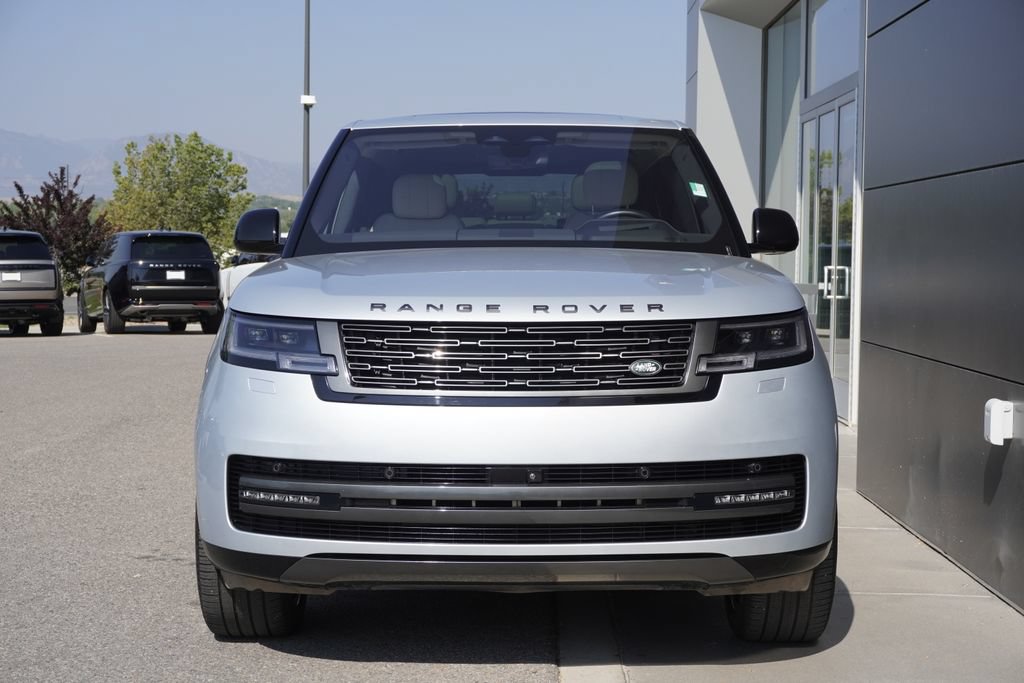 Used 2023 Land Rover Range Rover SE AWD/4WD image 5