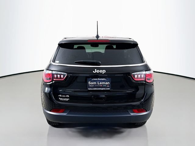 Used 2025 Jeep Compass Sport AWD/4WD image 6