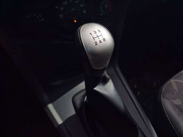 Used 2013 Ford Fiesta SE FWD image 10