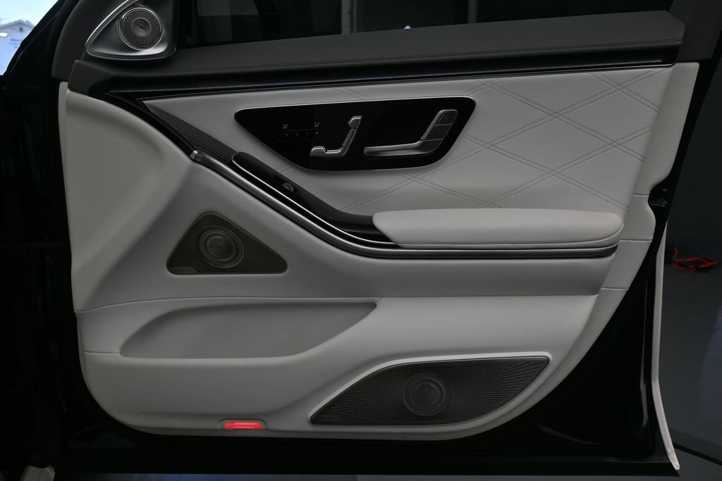 Used 2023 Mercedes-Benz Maybach S 580 4MATIC image 29