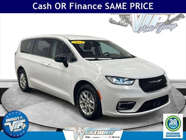 Certified 2024 Chrysler Pacifica Touring-L