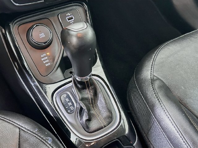 Used 2019 Jeep Compass Limited AWD/4WD image 21
