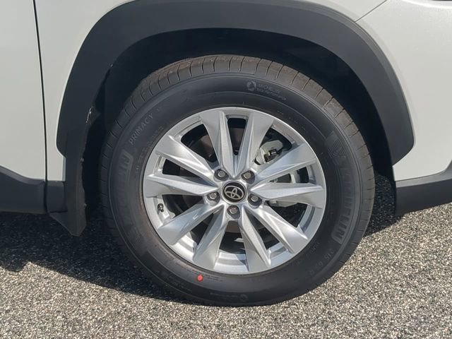 New 2026 Toyota Corolla Cross LE FWD image 11
