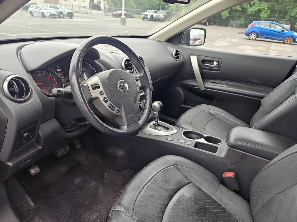 Used 2013 Nissan Rogue SL AWD/4WD image 9