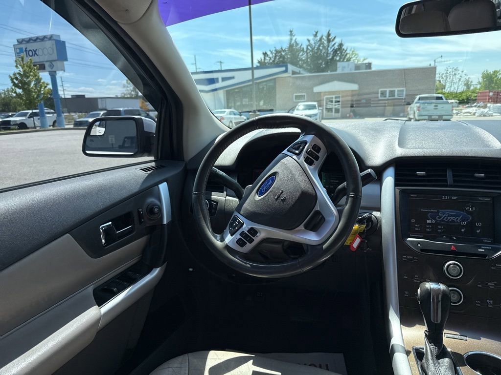 Used 2012 Ford Edge SEL FWD image 14