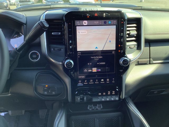 New 2026 RAM 2500 Laramie w/ Sport Appearance Package AWD/4WD image 17