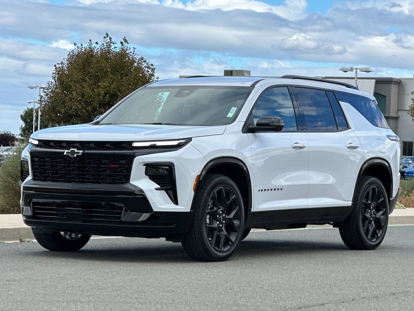 New 2026 Chevrolet Traverse RS w/ LPO, Floor Liner Package image 8