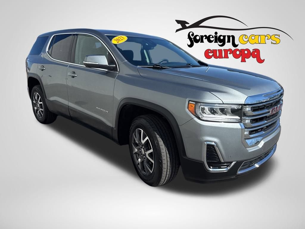 Used 2023 GMC Acadia SLE image 3
