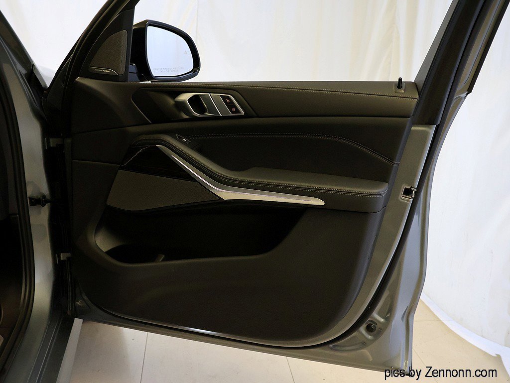 Certified 2024 BMW X5 xDrive50e w/ M Sport Package image 38