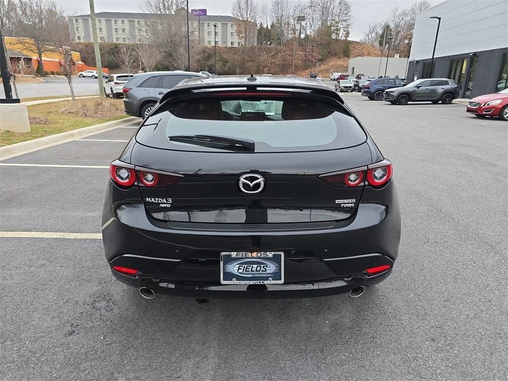 New 2026 MAZDA MAZDA3 Hatchback w/Premium Plus Pkg image 4
