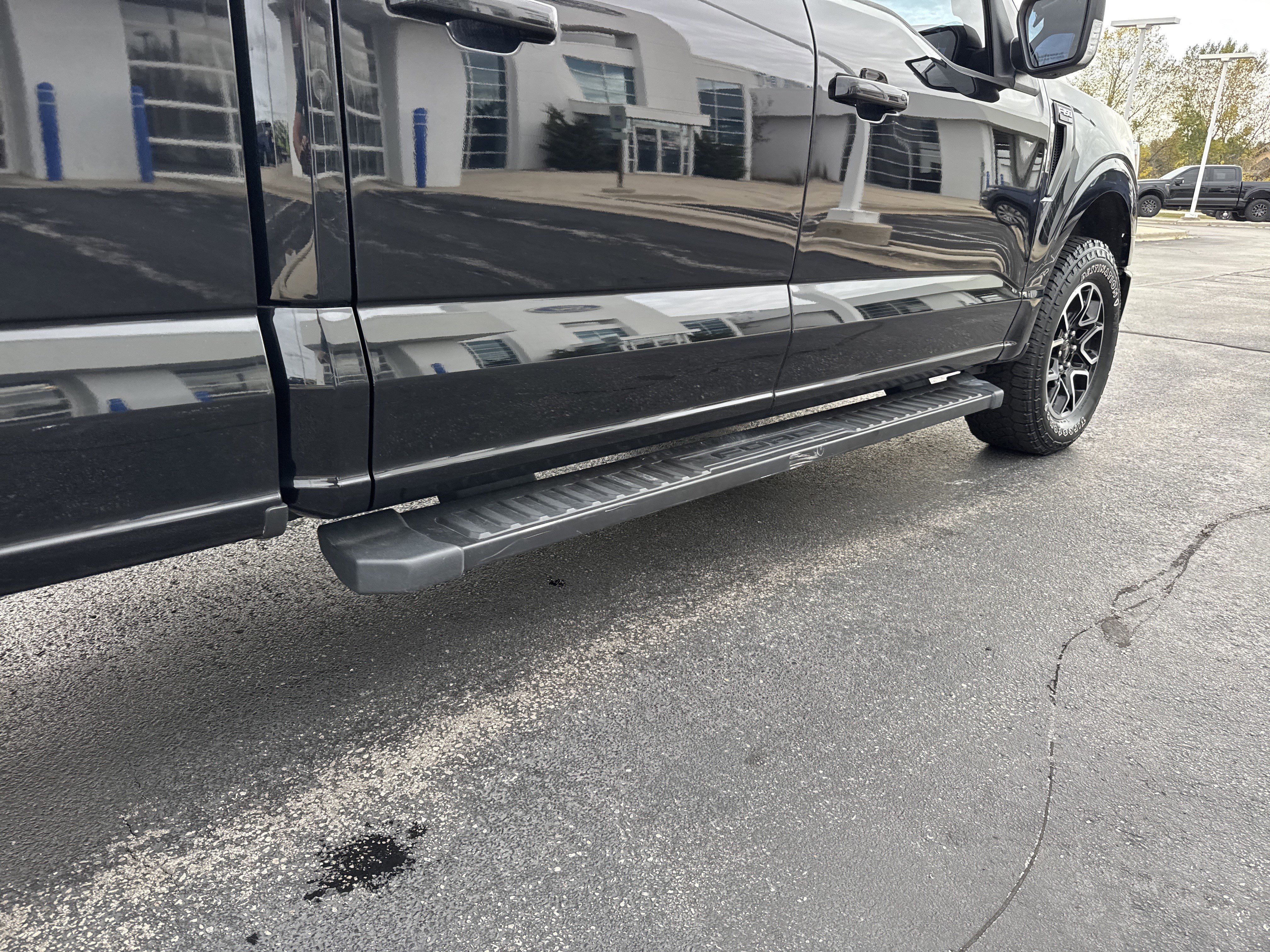 Used 2022 Ford F150 XLT w/ Equipment Group 302A High image 11