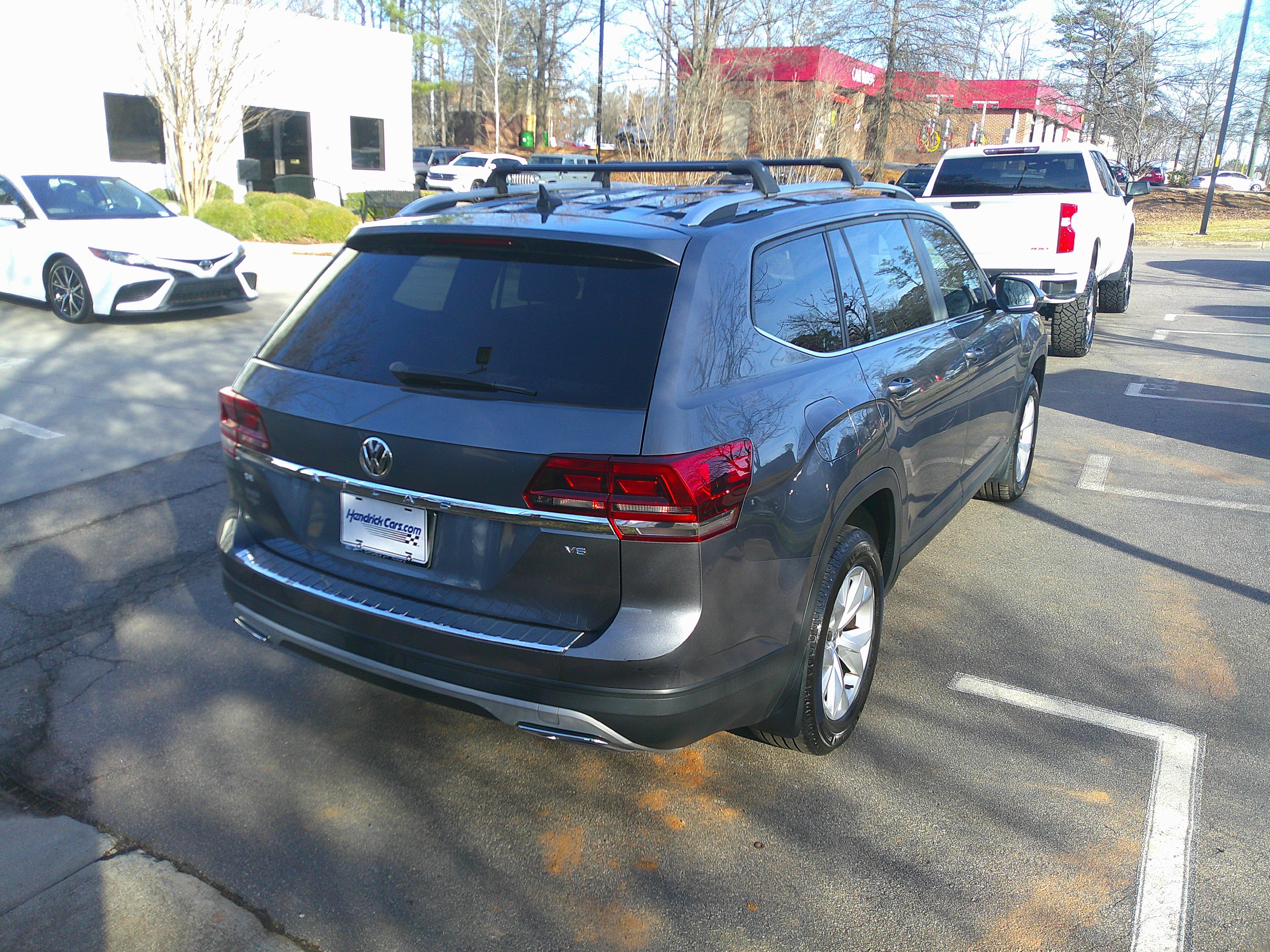 Used 2018 Volkswagen Atlas SE image 11