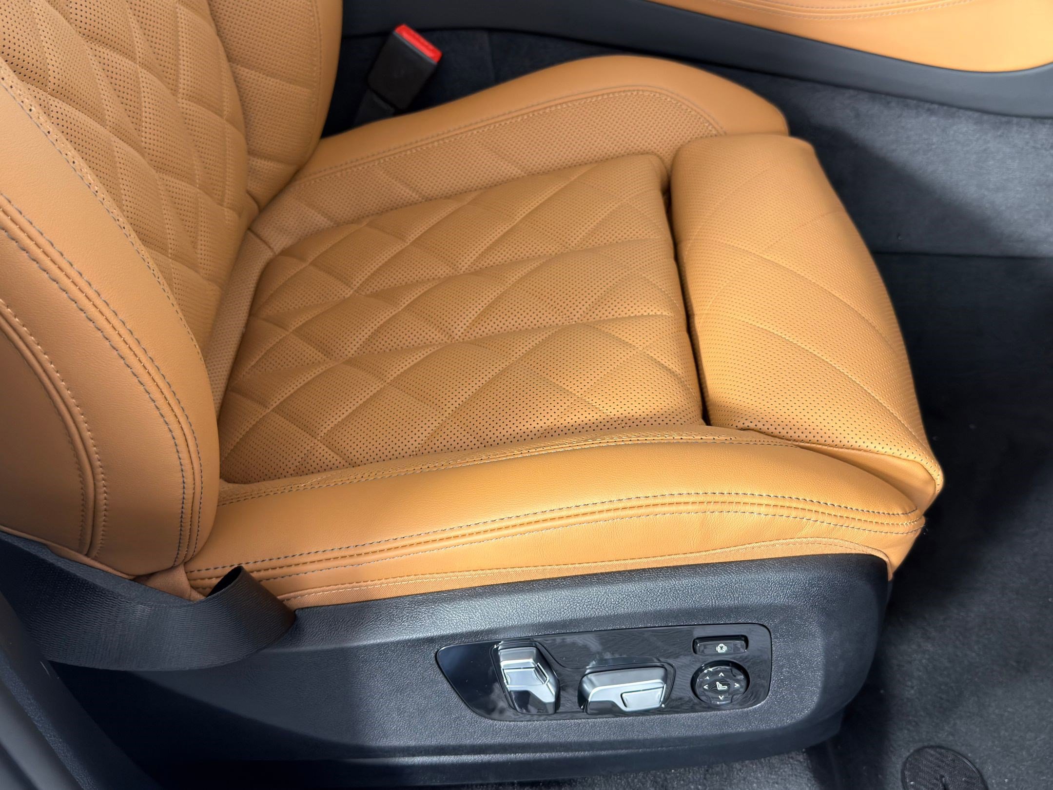 New 2026 BMW X5 sDrive40i w/ M Sport Package image 34