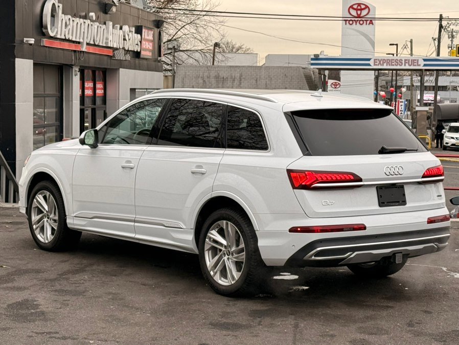Used 2023 Audi Q7 3.0T Premium Plus image 12