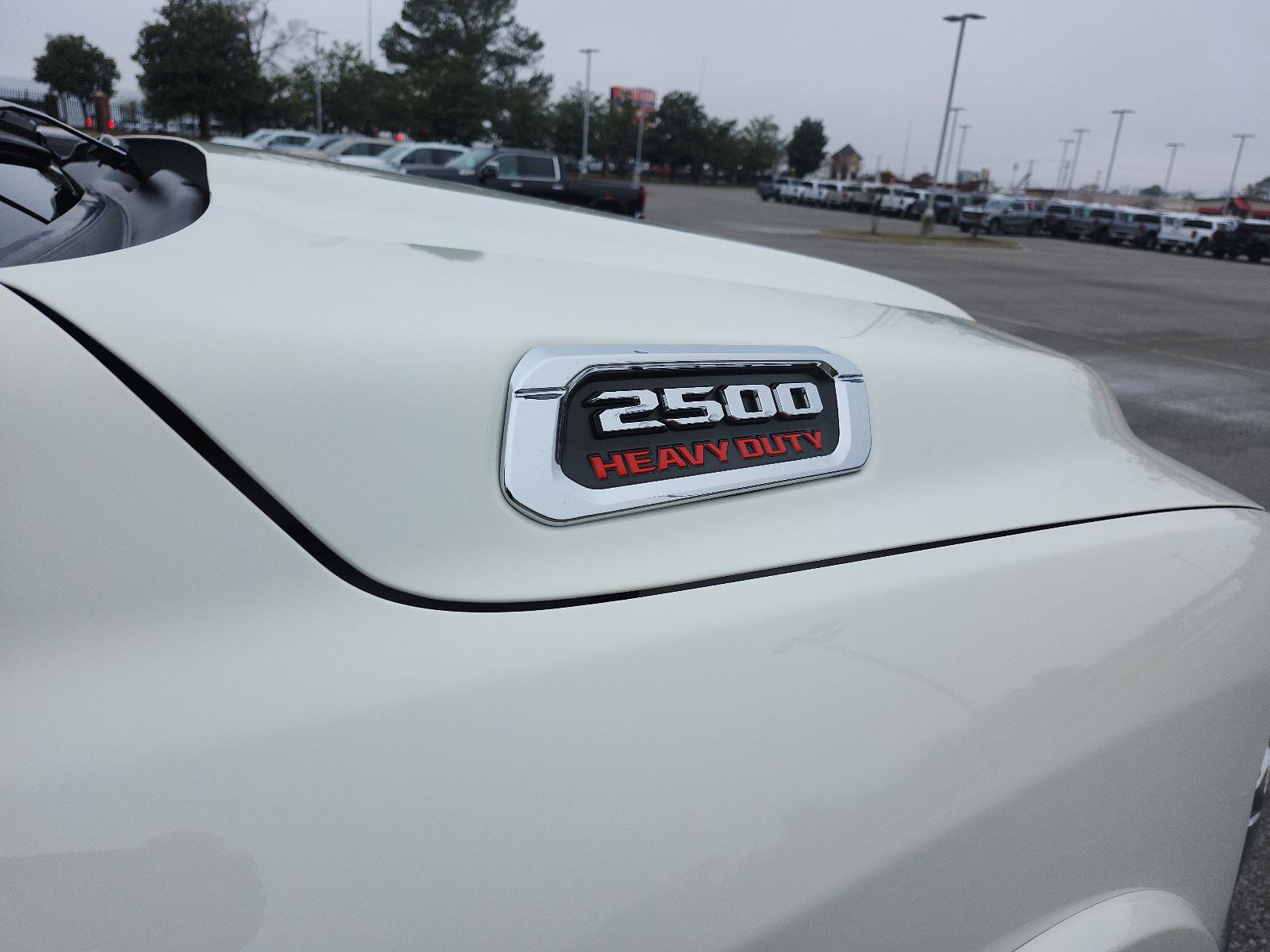 Used 2024 RAM 2500 Limited image 8