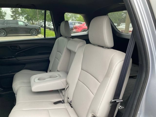 Certified 2023 Honda Passport EX-L image 3