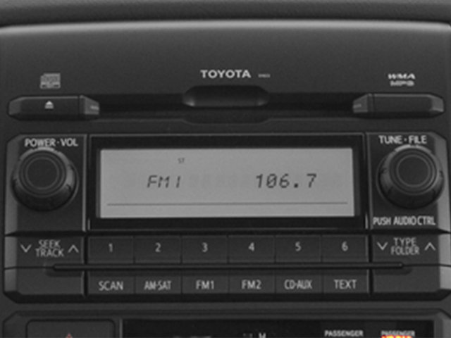 Used 2014 Toyota Tacoma 2WD Regular Cab image 9