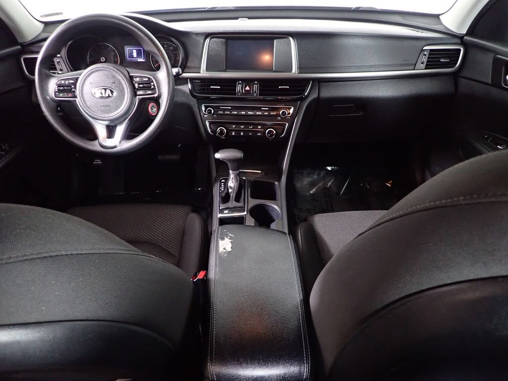 Used 2018 Kia Optima LX w/ 17" Alloy Wheels Package FWD image 28