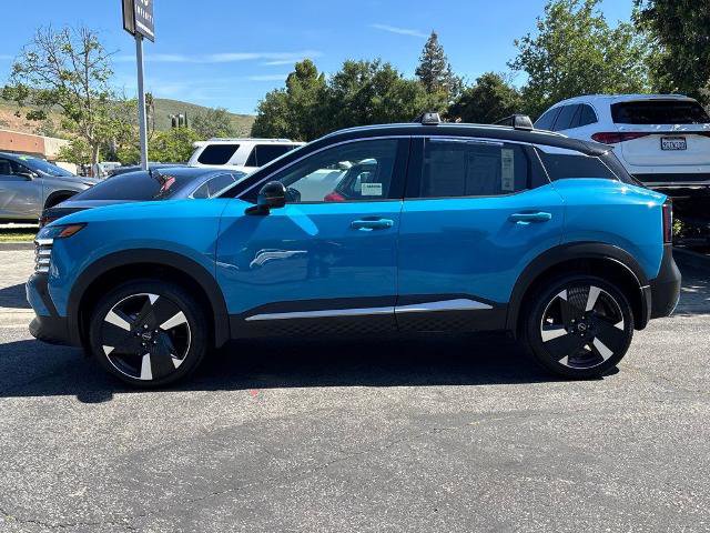 Certified 2025 Nissan Kicks SR FWD image 7