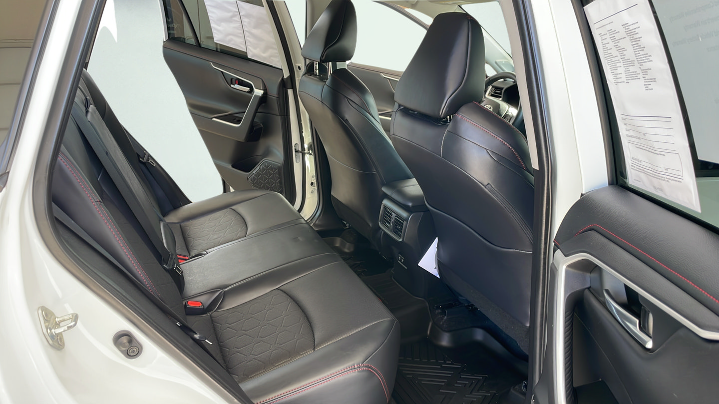Certified 2020 Toyota RAV4 TRD Off-Road w/ TRD Off-Road Weather Package AWD/4WD image 19