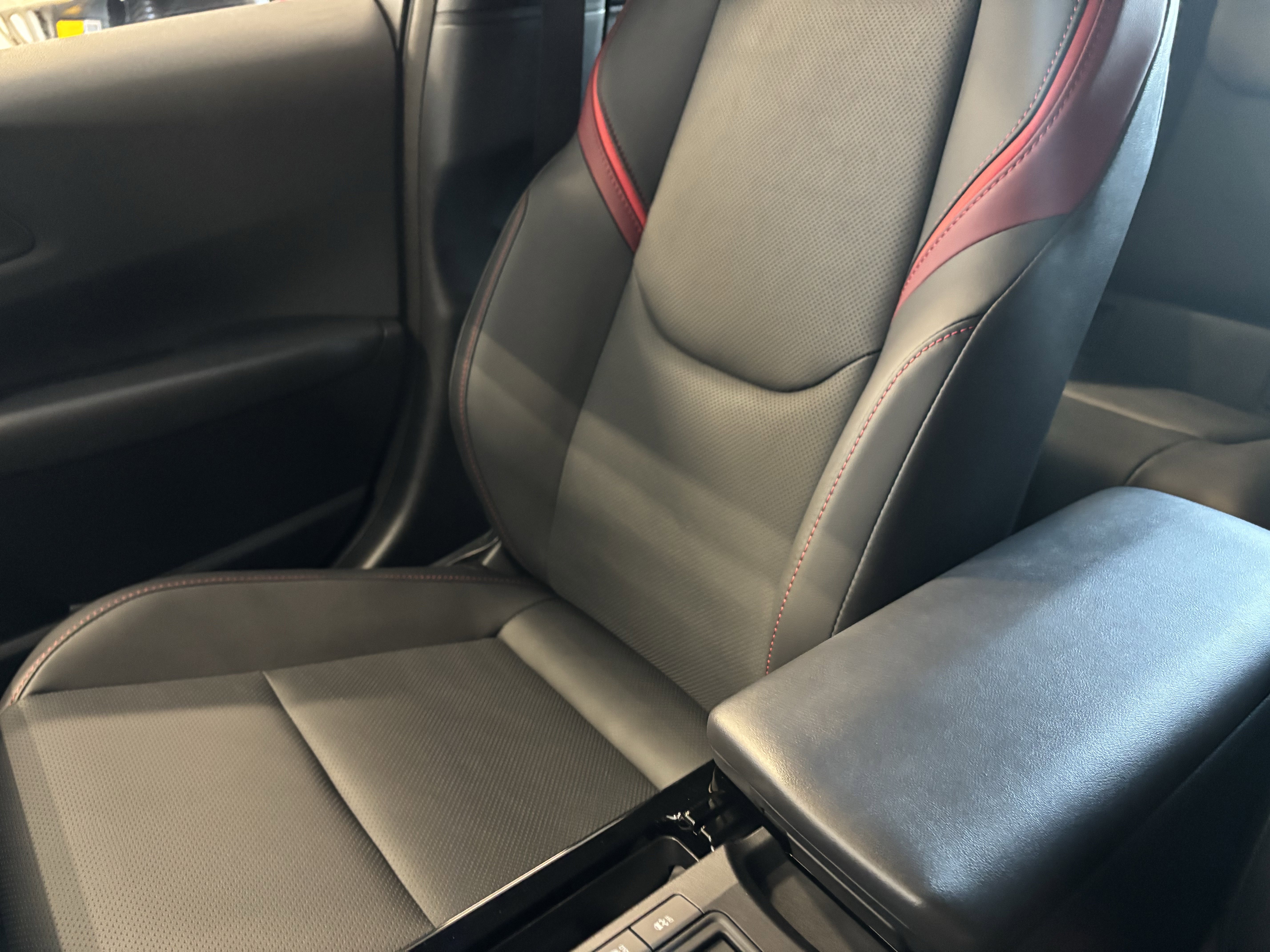 New 2026 Toyota Prius Plug-In Hybrid image 18