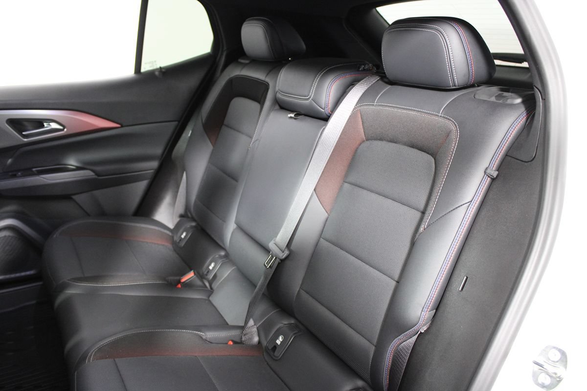 Used 2024 Chevrolet Equinox EV RS FWD image 20