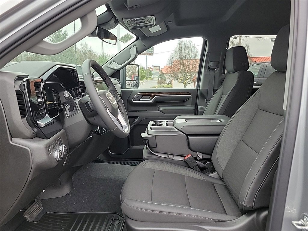New 2026 GMC Sierra 2500 SLE w/ SLE Value Package; image 15