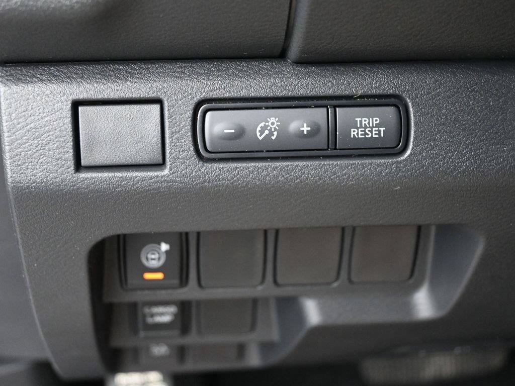 New 2026 Nissan Frontier SV w/ All-Weather Content Package AWD/4WD image 20