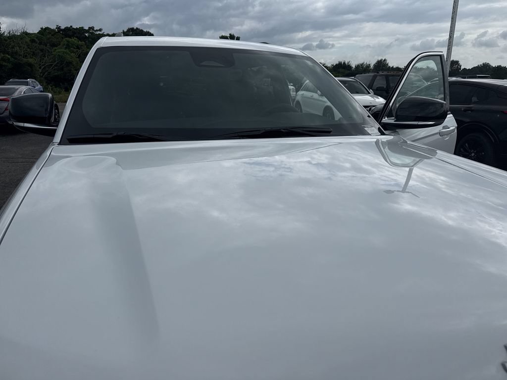 Used 2025 Jeep Grand Cherokee L Limited w/ Trailer Tow Package AWD/4WD image 37
