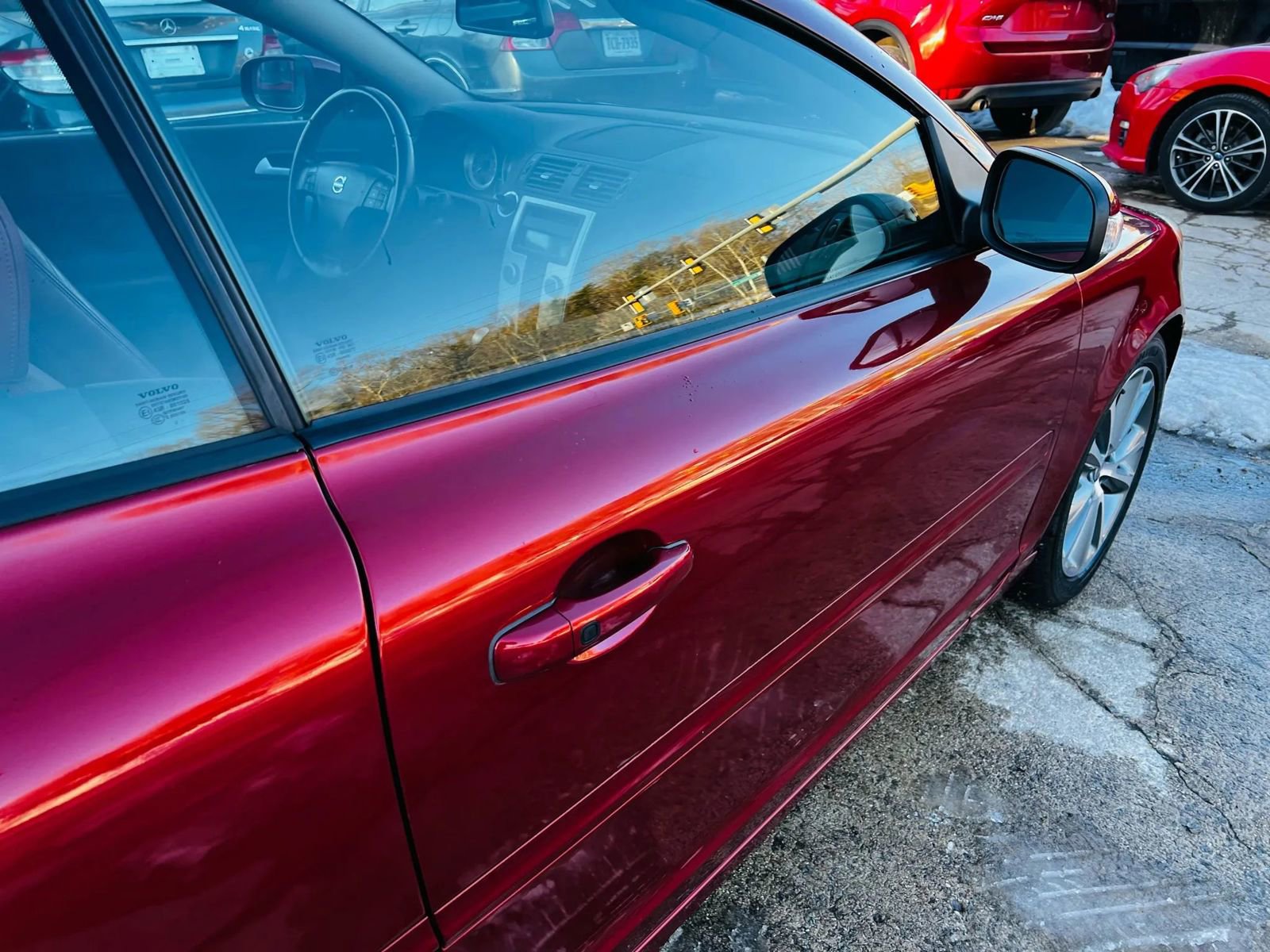 Used 2013 Volvo C70 T5 image 10