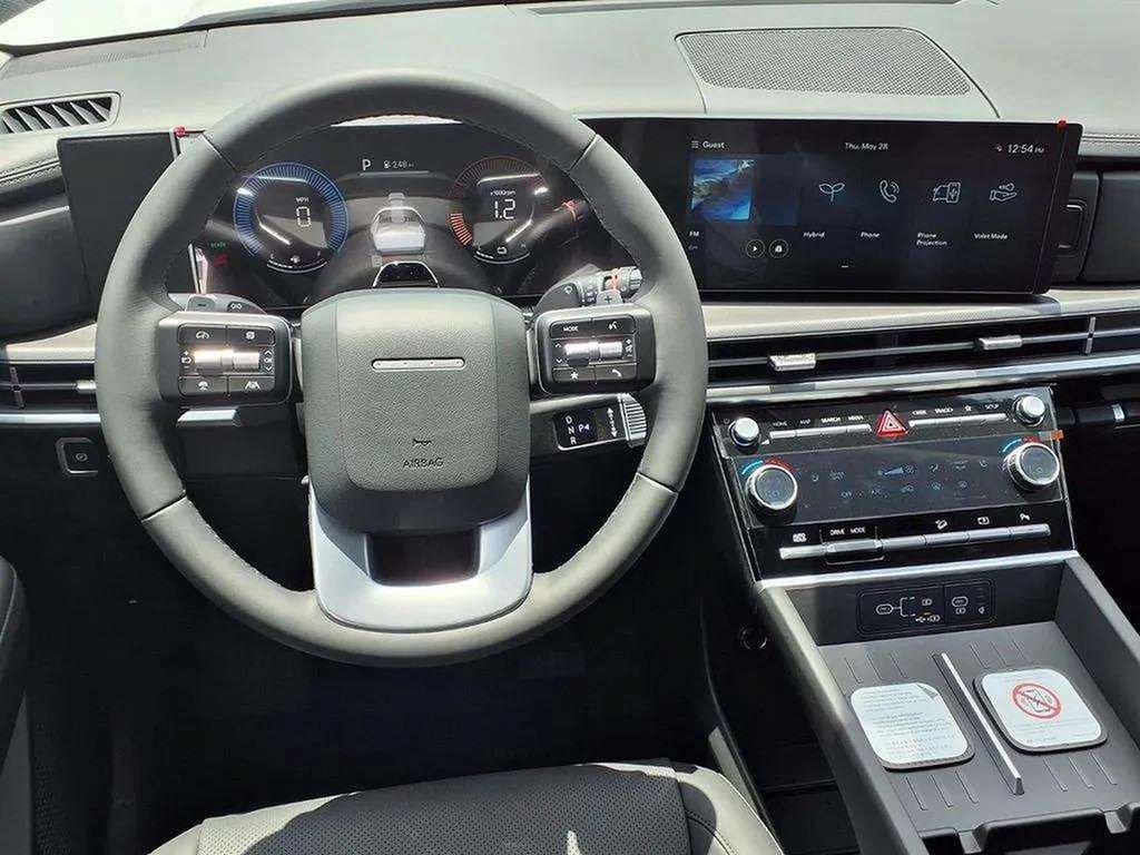 New 2026 Hyundai Santa Fe SEL FWD image 9