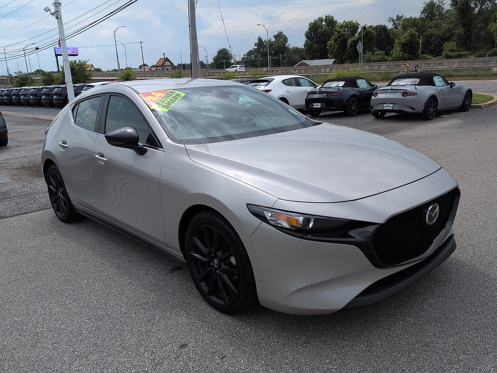 Used 2024 MAZDA MAZDA3 s FWD image 1