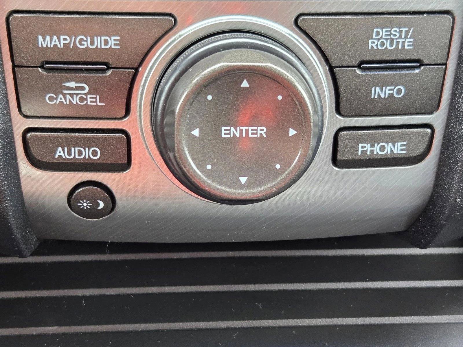 Used 2012 Honda Pilot Touring image 16