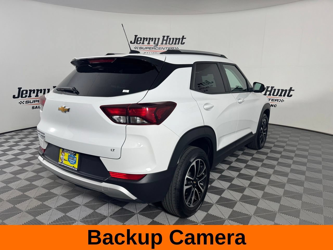 Used 2025 Chevrolet TrailBlazer LT AWD/4WD image 7
