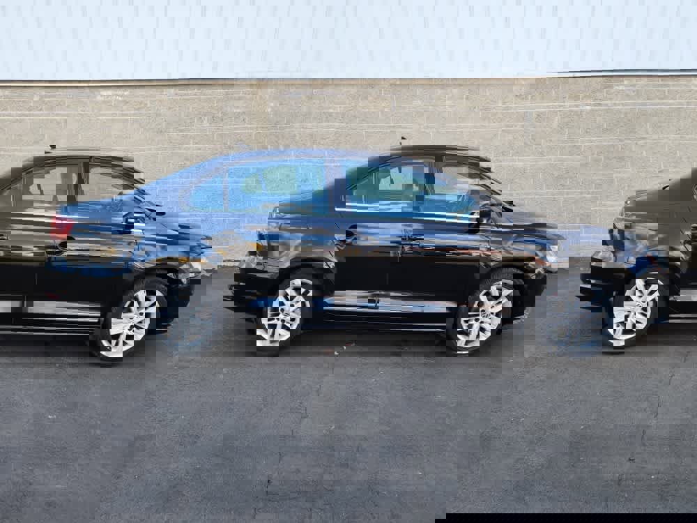 Used 2017 Volkswagen Jetta SEL image 28