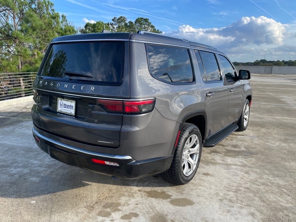 Used 2022 Jeep Wagoneer Series II image 7