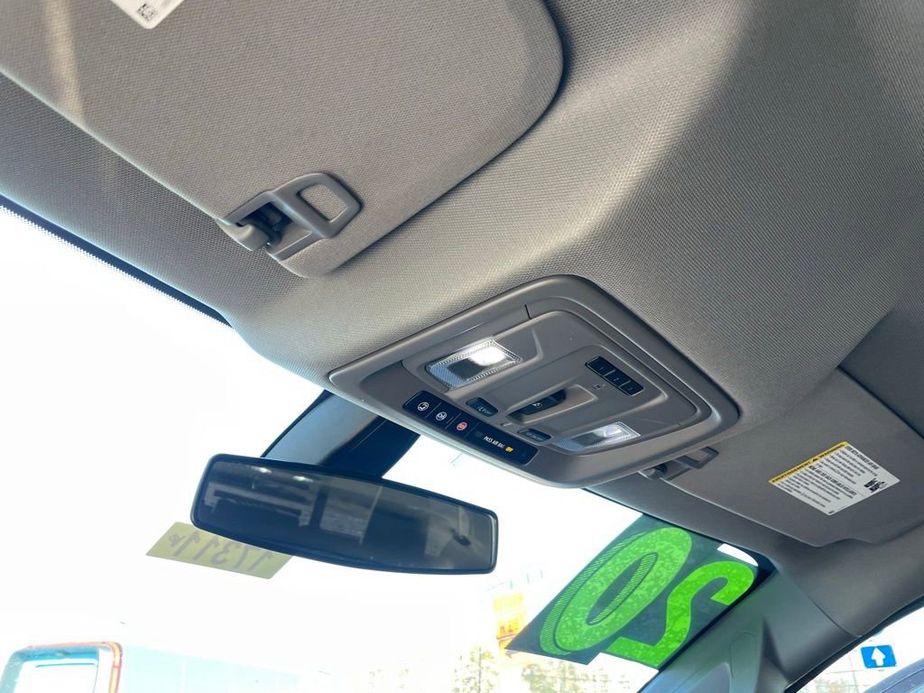 Used 2020 GMC Sierra 1500 Elevation w/ Elevation Value Package image 17