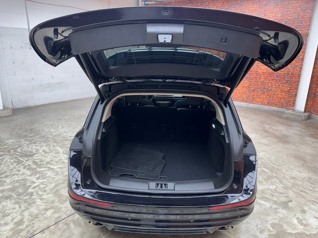 Used 2023 Lincoln Corsair Reserve w/ Equipment Group 201A image 27