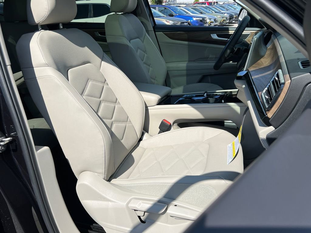 New 2026 Volkswagen Atlas SE image 13