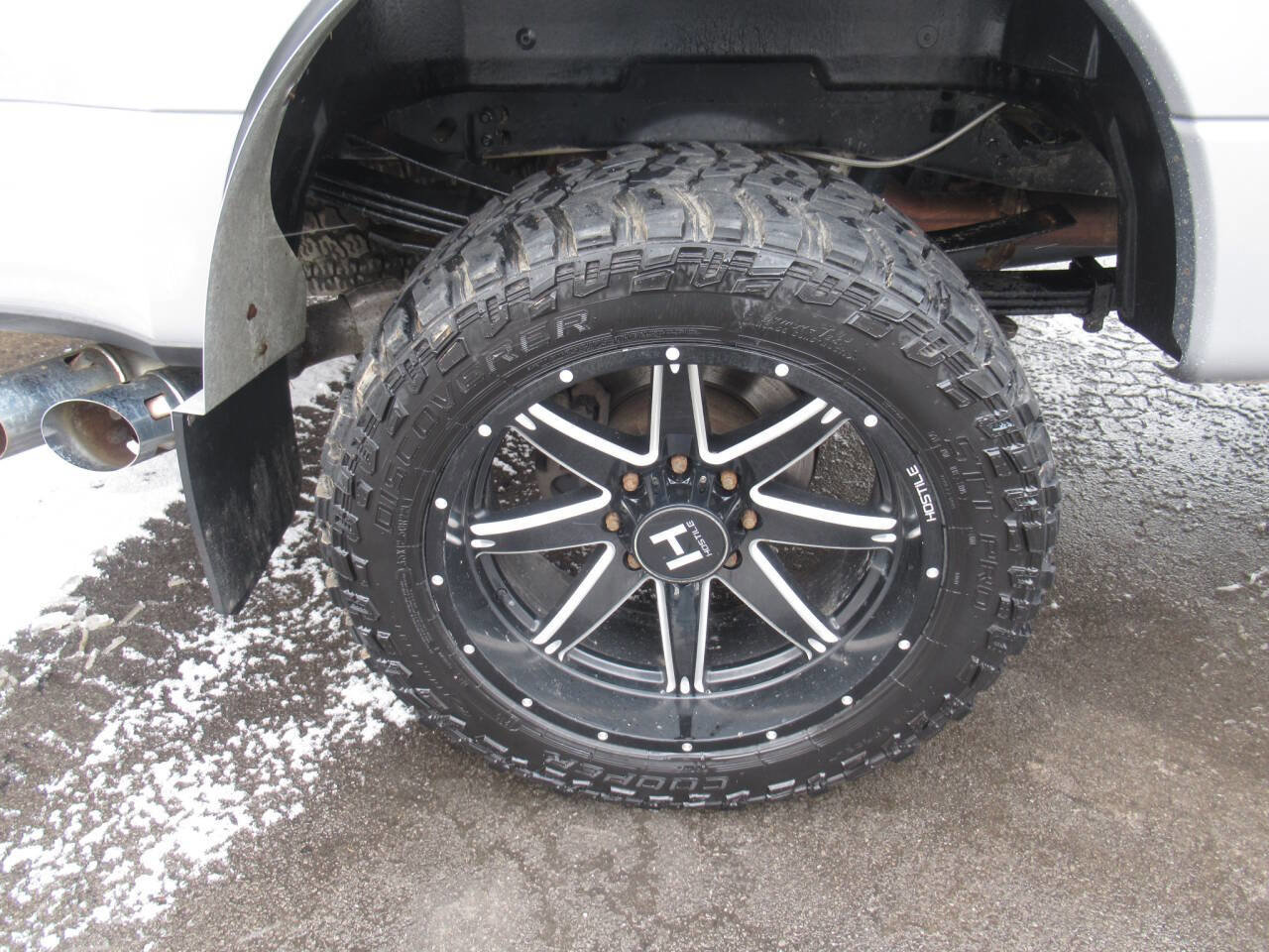 Used 2022 Ford F350 Platinum image 8