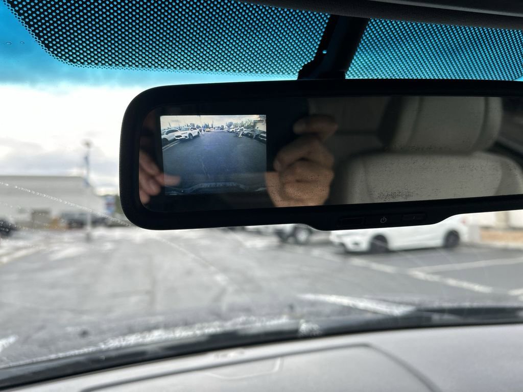 Used 2011 Honda Pilot EX-L image 17