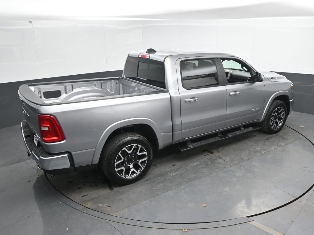 Used 2026 RAM 1500 Laramie AWD/4WD image 31
