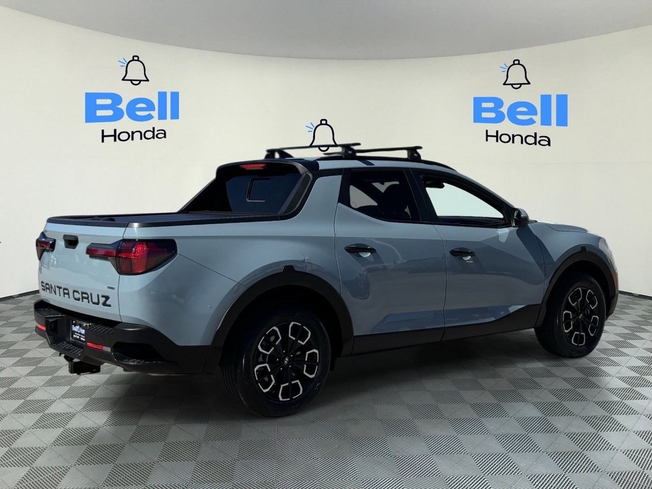 Used 2023 Hyundai Santa Cruz SEL w/ Activity Package AWD/4WD image 4