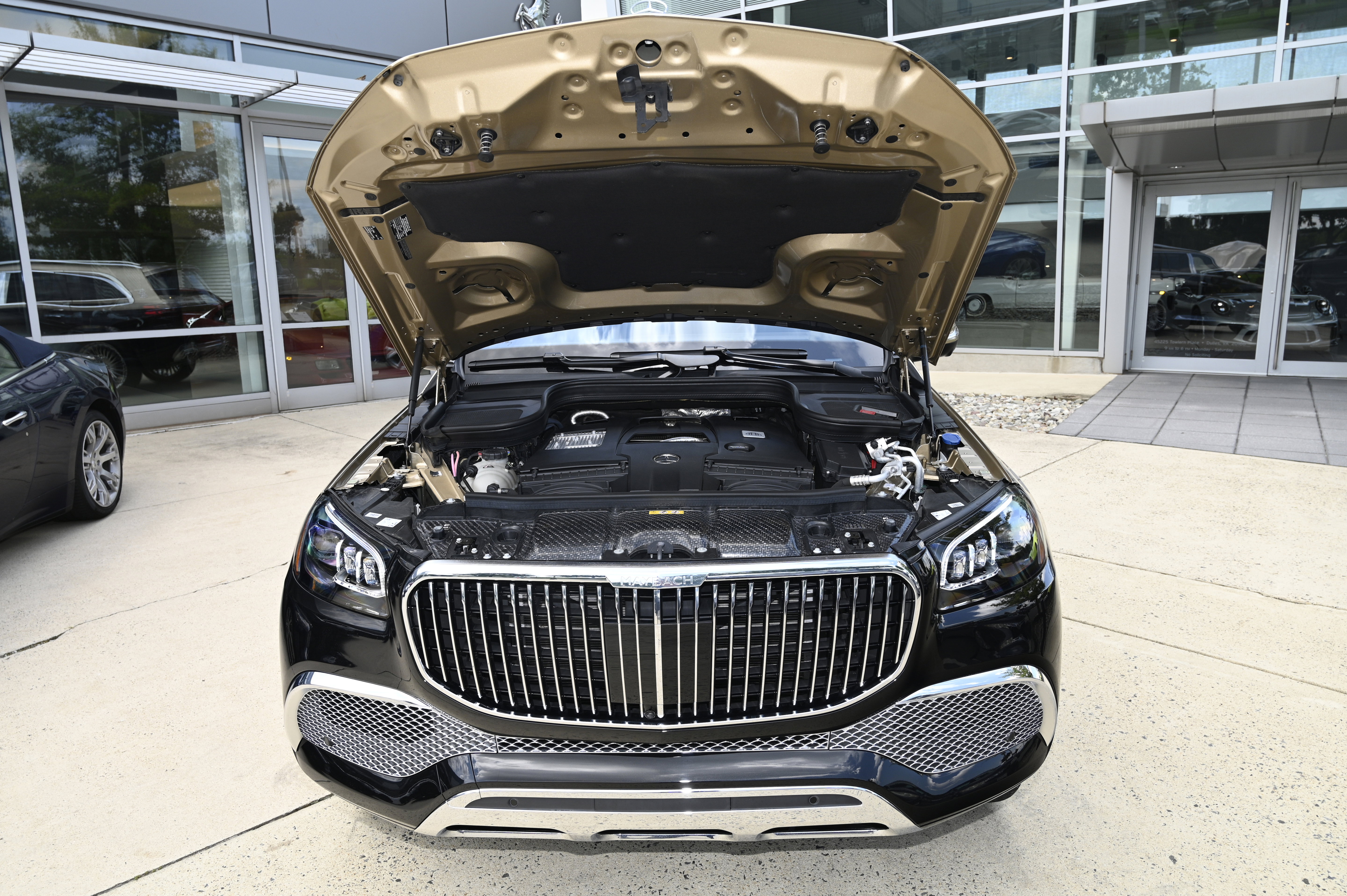 Used 2023 Mercedes-Benz Maybach GLS 600 4MATIC image 68