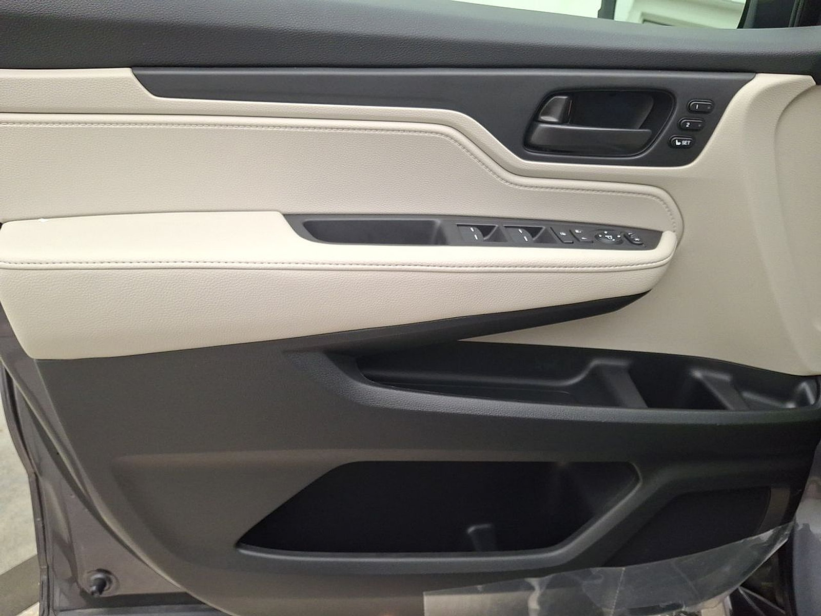 Used 2026 Honda Odyssey EX-L image 13