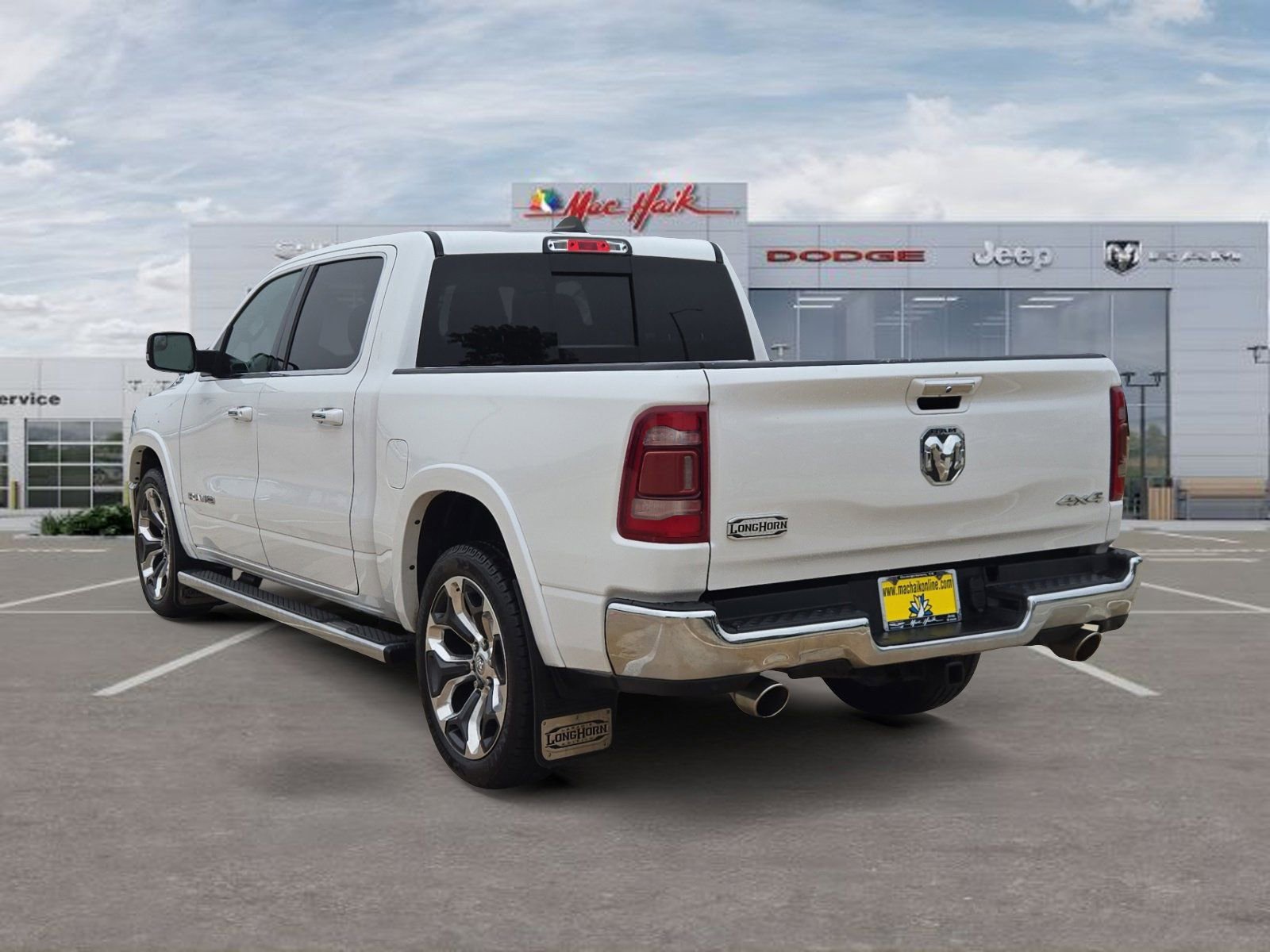 Used 2022 RAM 1500 Limited AWD/4WD image 3